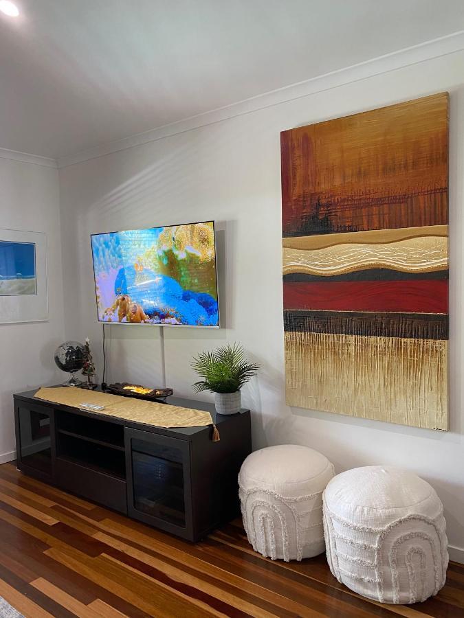 Luxury Top Floor Sunset Villa Noosaville Exterior photo